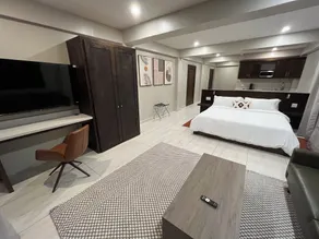 The Palms - Room