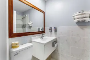 Americas Best Value Inn Belleville - Baño