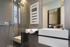 Hotel D - Strasbourg - Bathroom