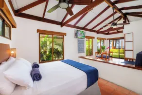 The Coast Beachfront Hotel - Camera