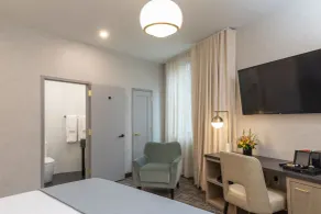 Broadway Plaza Hotel - Chambre
