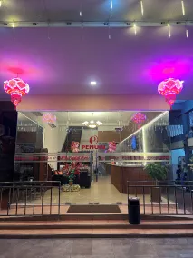 Penuin Hotel - Reception