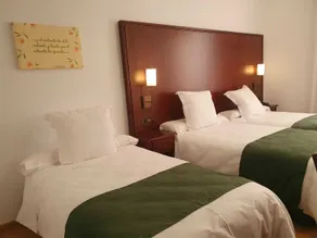 Hotel Balneario de Marmolejo - Room