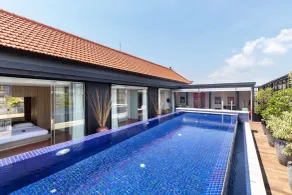 One Eleven Retreat - Pool