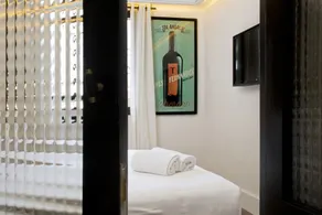 Hotel Praktik Vinoteca - Chambre