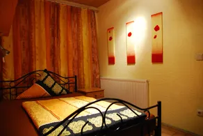 Land-Hotel Zum Schwan, Garni E-Ladestationen, Nähe Phantasialand Nähe Palmenparadies Euskirchen - Room