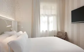 NH Collection Madrid Abascal - Room