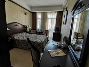 Hotel Carol - Room