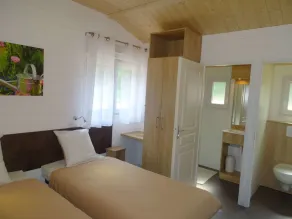 Camping Le Val de Landrouet - Værelse
