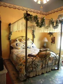 Robin's Nest Inn - Room