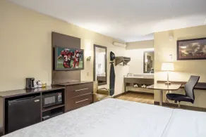 Red Roof Inn PLUS+ Columbus - Dublin - Chambre