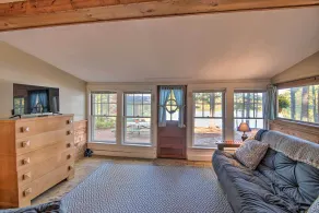 Lake Ivanhoe Family Escape w/ Fire Pit! - Interiør