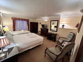 The Royal Lion Hotel - Chambre