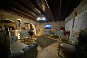 Holiday Cave Hotel - Reception