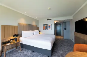 Crowne Plaza Perth by IHG - Room