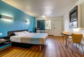 Motel 6 Waco - Lacy Lakeview - Zimmer