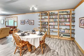 10 Mi to Notre Dame: Family Retreat in Granger - Innvendig