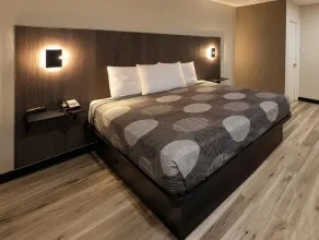 Star Inn & Suites - Quarto