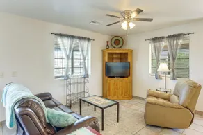 Mtn-view Casita w/ Rooftop Deck & Patio in Yuma! - Interiør