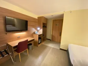 L' Meridian Suites - Room