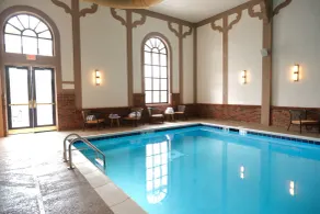  Hotel Royer Urbana Champaign, Tapestry Collection by Hilton - Piscine