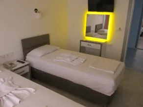 Aysev Hotel - Room