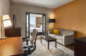 DoubleTree by Hilton Pointe Claire Montreal Airport West - Chambre