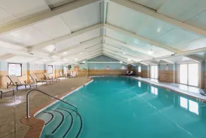 Holiday Inn South Plainfield-Piscataway by IHG - Pool
