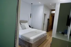 Hotel Monaco - Zimmer