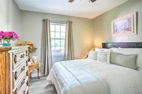 Secluded Chattanooga Getaway w/ Deck + Yard! - Interior