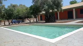 Seadrop Suites - Piscina