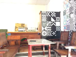 Dubbelrum - Bot Bien Homestay - Sittområde i lobbyn