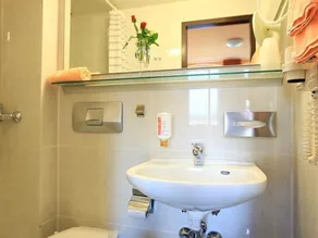 Adesso Hotel Kassel - Bathroom