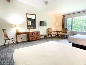 Toll Road Inn - Chambre