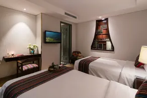 Au Lac Legend Hotel - Room