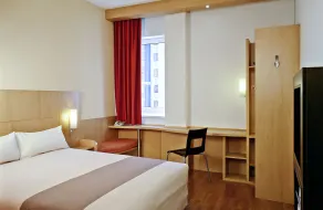 ibis Marseille Aéroport - Vue de la chambre