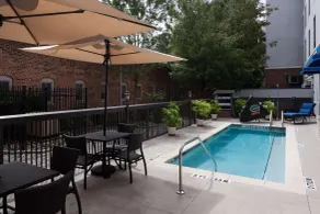 Hampton Inn & Suites Gainesville-Downtown - Piscine