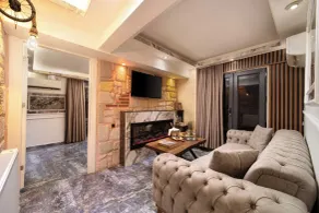 REN PLUS SUITES - Room