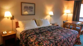 Amercia's Best Value Inn - Marion - Rum