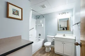 The Atrium Resort, Virginia Beach by Vacatia - Baño