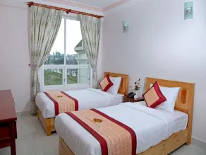 Gold Dream Hotel - Room