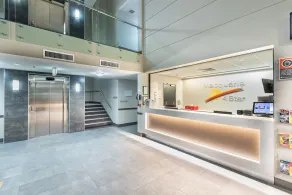 Macquarie 4 Star - Recepción