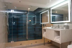 BLVD Hotel and Studios Universal-Hollywood, an Ascend Collection Hotel - Salle de bain