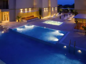 Mercure Ambassador Jeju - Pool