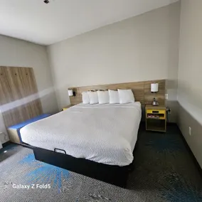 Days Inn by Wyndham Jefferson City - Habitación