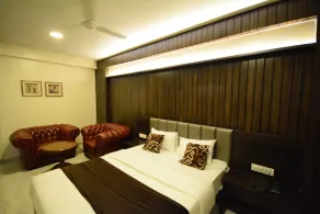 Hotel 24 Seven - Room