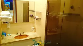Apart Hotel Leblon Ocean - Bathroom