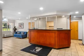 Knights Inn Allentown - Hall