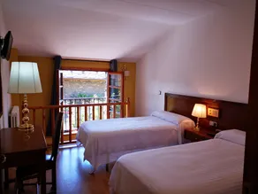 Hotel Santa Bàrbara De La Vall D'ordino - Værelse