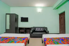 FabHotel D Qube - Porur - Rom